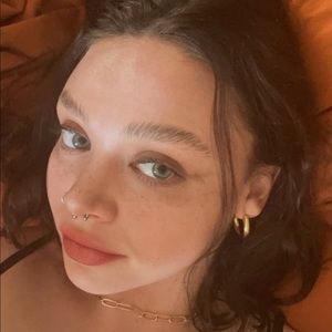 Meet your Posher, Kenna